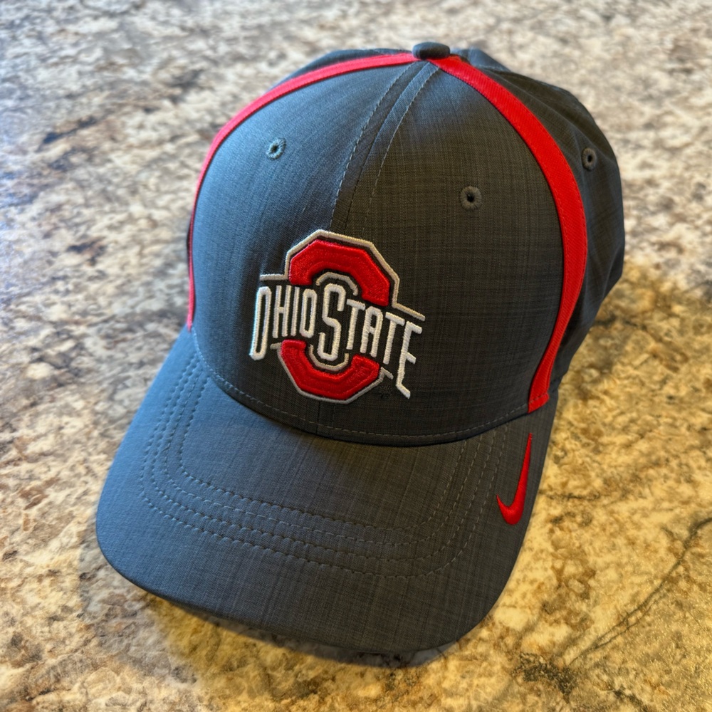 Ohio State Nike Dri Fit Hat mens fitted M/L gray red OSU embroidered Classic99